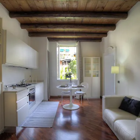 Olmo Appartement *